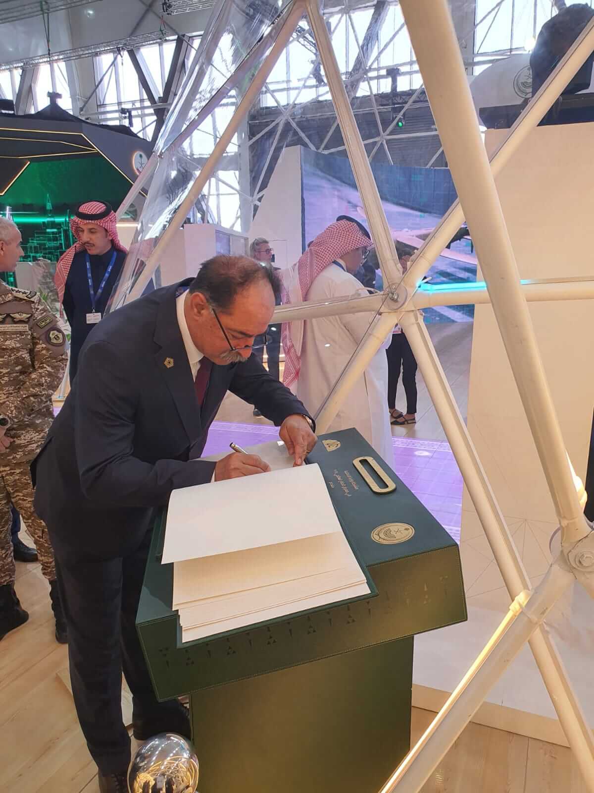 425407664_798325215666453_823533261869905269_n