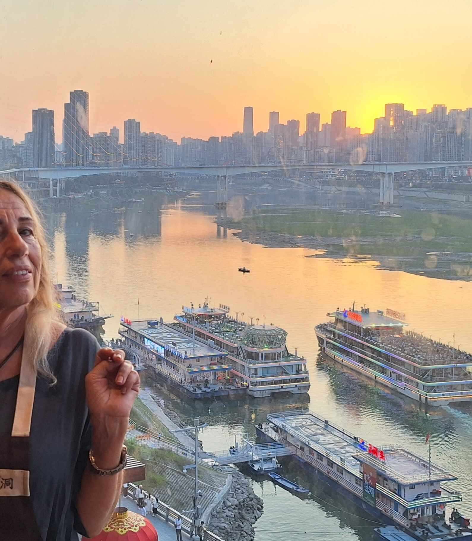 Messenger_creation_D8317EC2-C185-44F9-BFB1-66AD3AE5F3D3