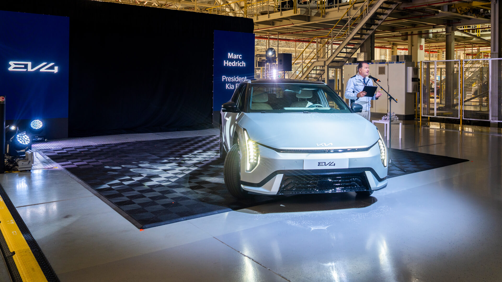 kia-corporate-zilina-ev4-start-of-production-digital-1920×1080-6