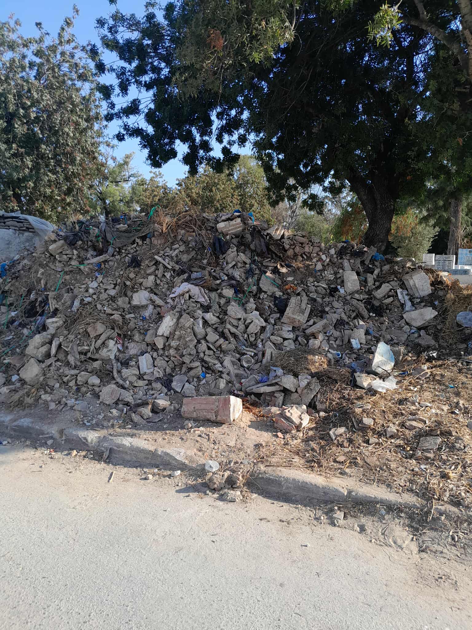 received_1253896706484068