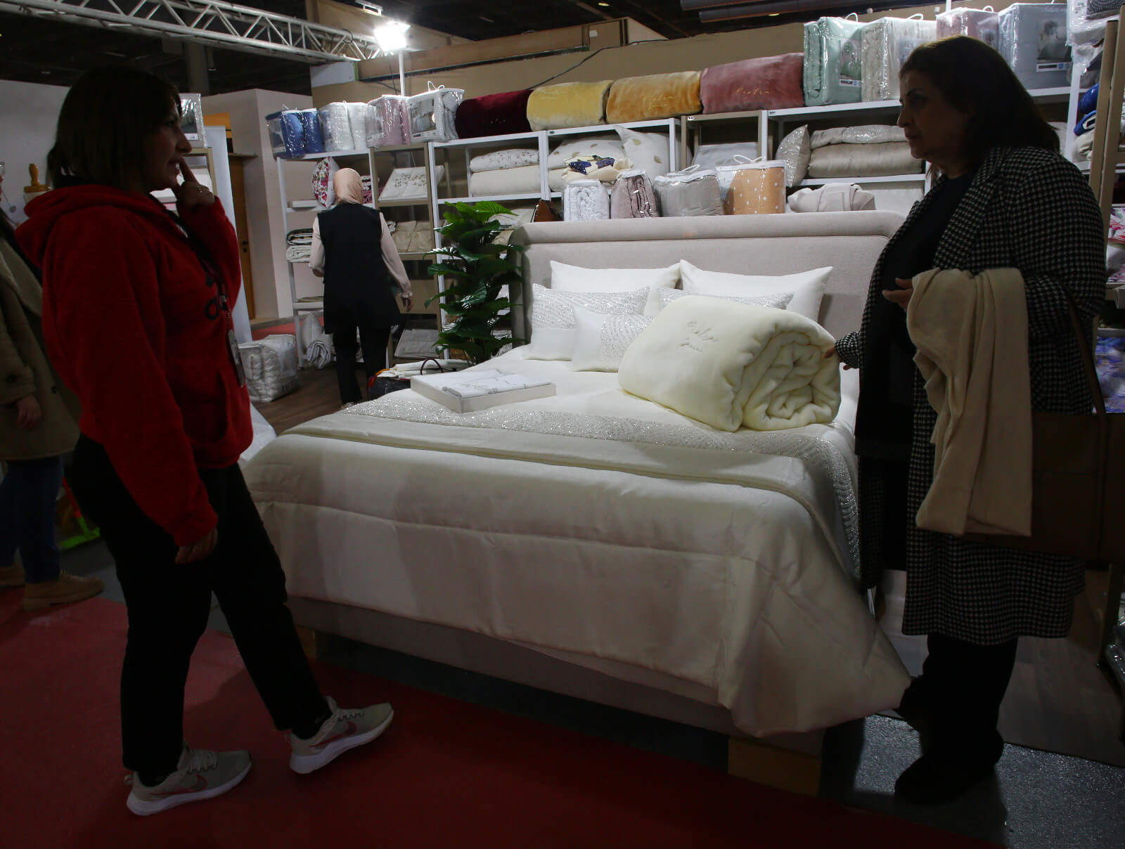 5c8ff507-f2dc-44cc-a268-47154c5d0814