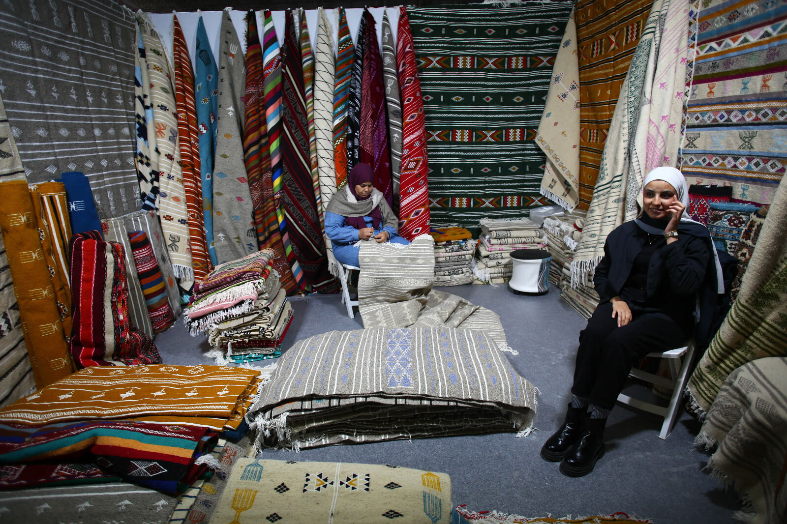 f5f8b148-741b-4227-b0b9-b07ab2f311f7